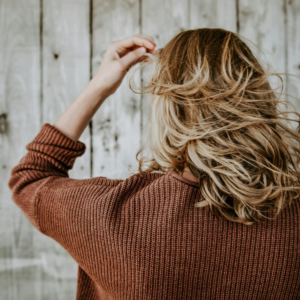 Best Layering Techniques for Thick Medium Hair