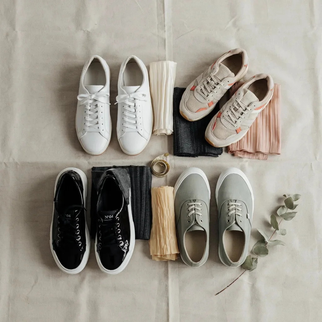 Sneaker Types and Which Pleated Skirts They Suit Best