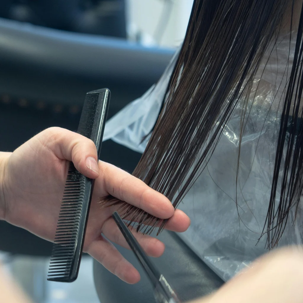 Why Layered Bobs Are Dominating Salons