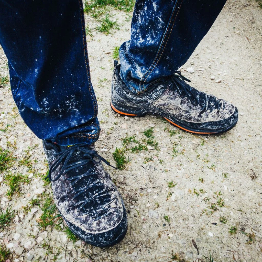 Footwear Mistakes That Ruin Otherwise Great Outfits
