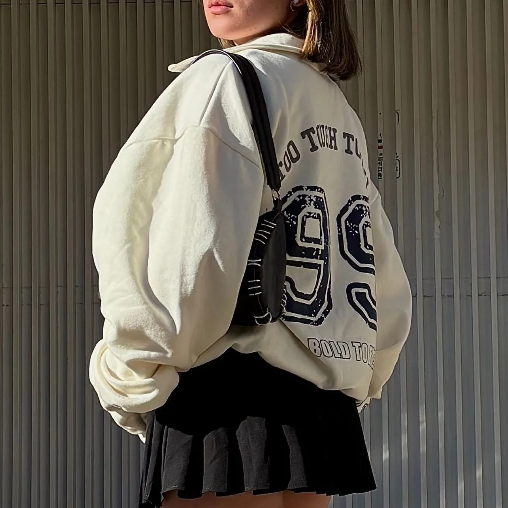 Oversized Jerseys Work Best Styled As A Dress