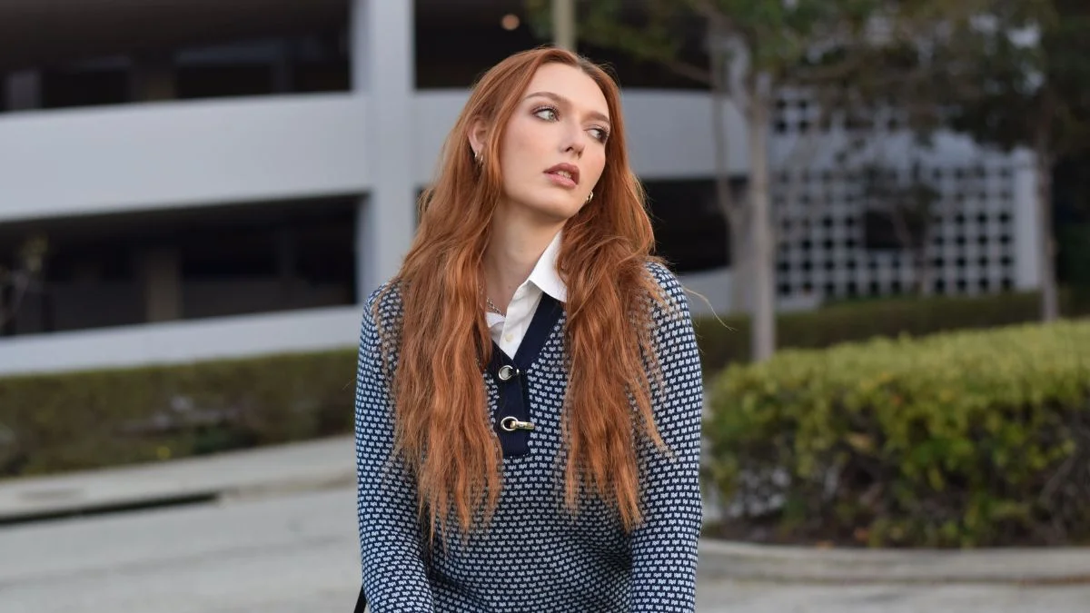 Preppy Rugby Shirt Outfits for a Sporty Chic Look