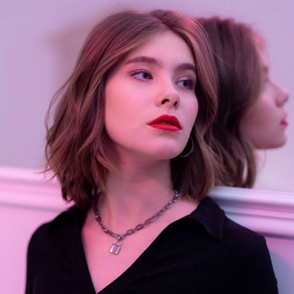 Shag Layers Pair Effortlessly With Undone Curtain Fringe