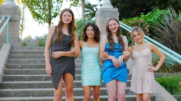 Trendy Homecoming Dresses for a Chic and Modern Look